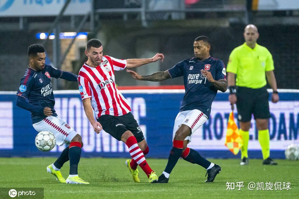 宫鲁鸣的应 宫鲁鸣的应