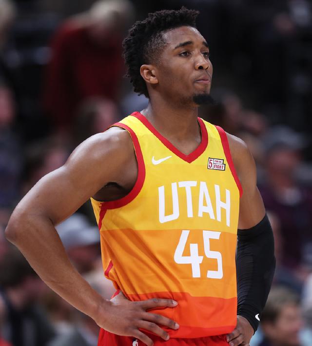 从战术角度 从战术角度